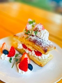 フルーツのパイサンド