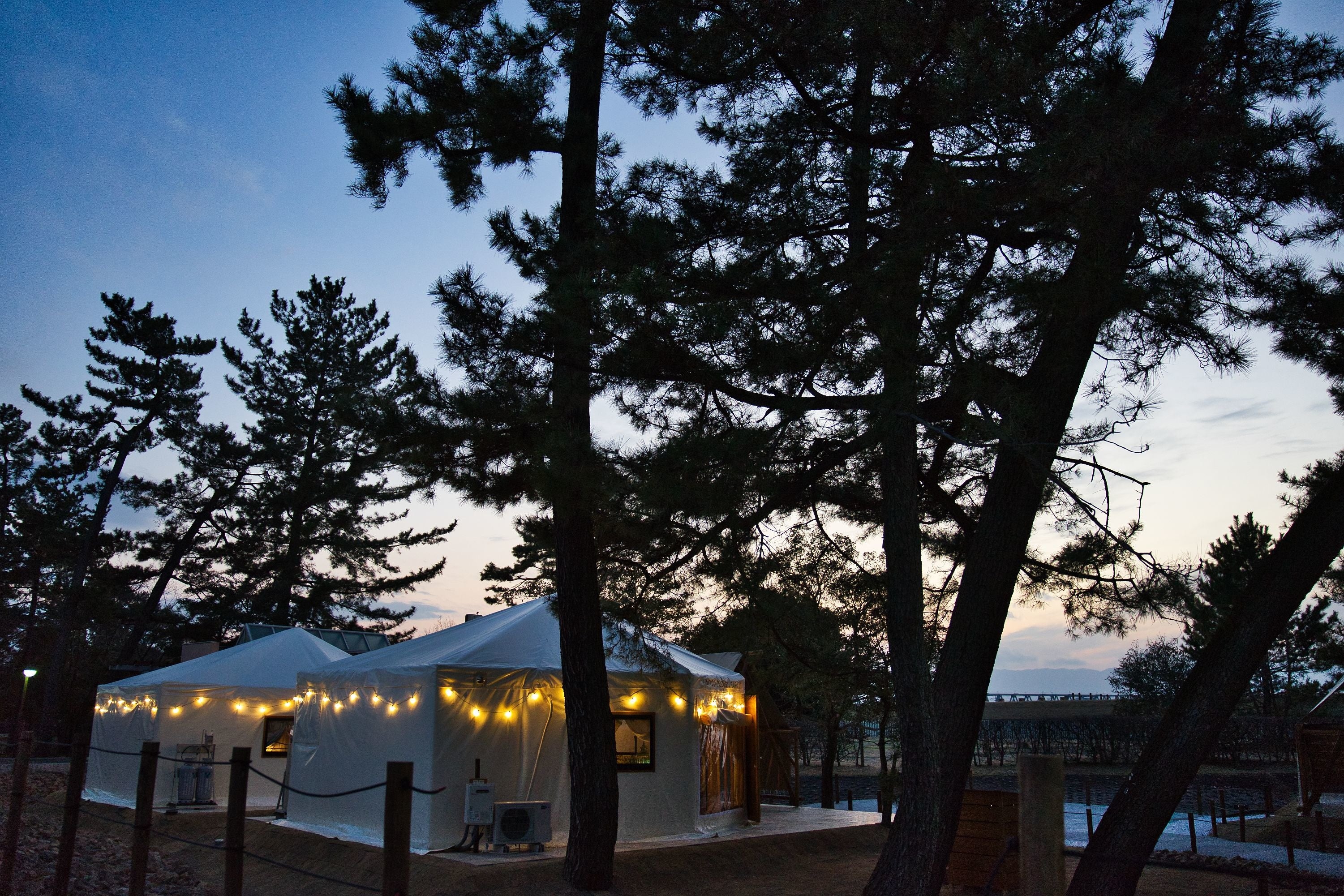 陽が落ちる時間にすするのも！