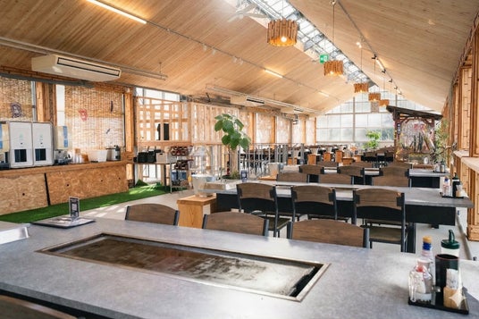 【愛知 知多半島】GWはここで決まり。 全席“鉄板BBQ”で、みんなが主役のグルメ体験へ。ご予約受付中 【愛知 知多半島】GWはここで決まり。 全席“鉄板BBQ”で、みんなが主役のグルメ体験へ。ご予約受付中