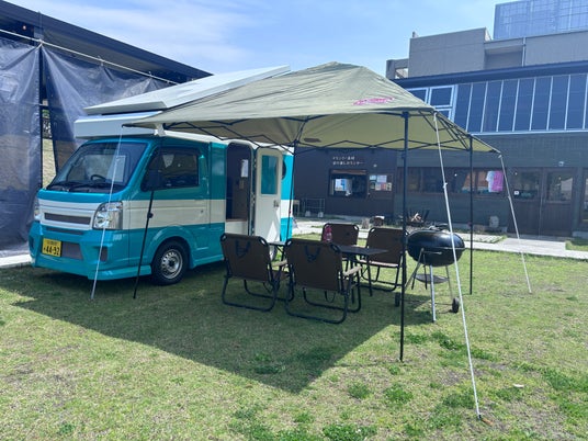 【愛知県一宮市】まるで秘密基地。キャンピングカーで過ごす“日帰りBBQサイト”が5月1日オープン|泊まらなくても味わえる、1日2組限定のキャンピングカー貸切BBQ体験 【愛知県一宮市】まるで秘密基地。キャンピングカーで過ごす“日帰りBBQサイト”が5月1日オープン|泊まらなくても味わえる、1日2組限定のキャンピングカー貸切BBQ体験