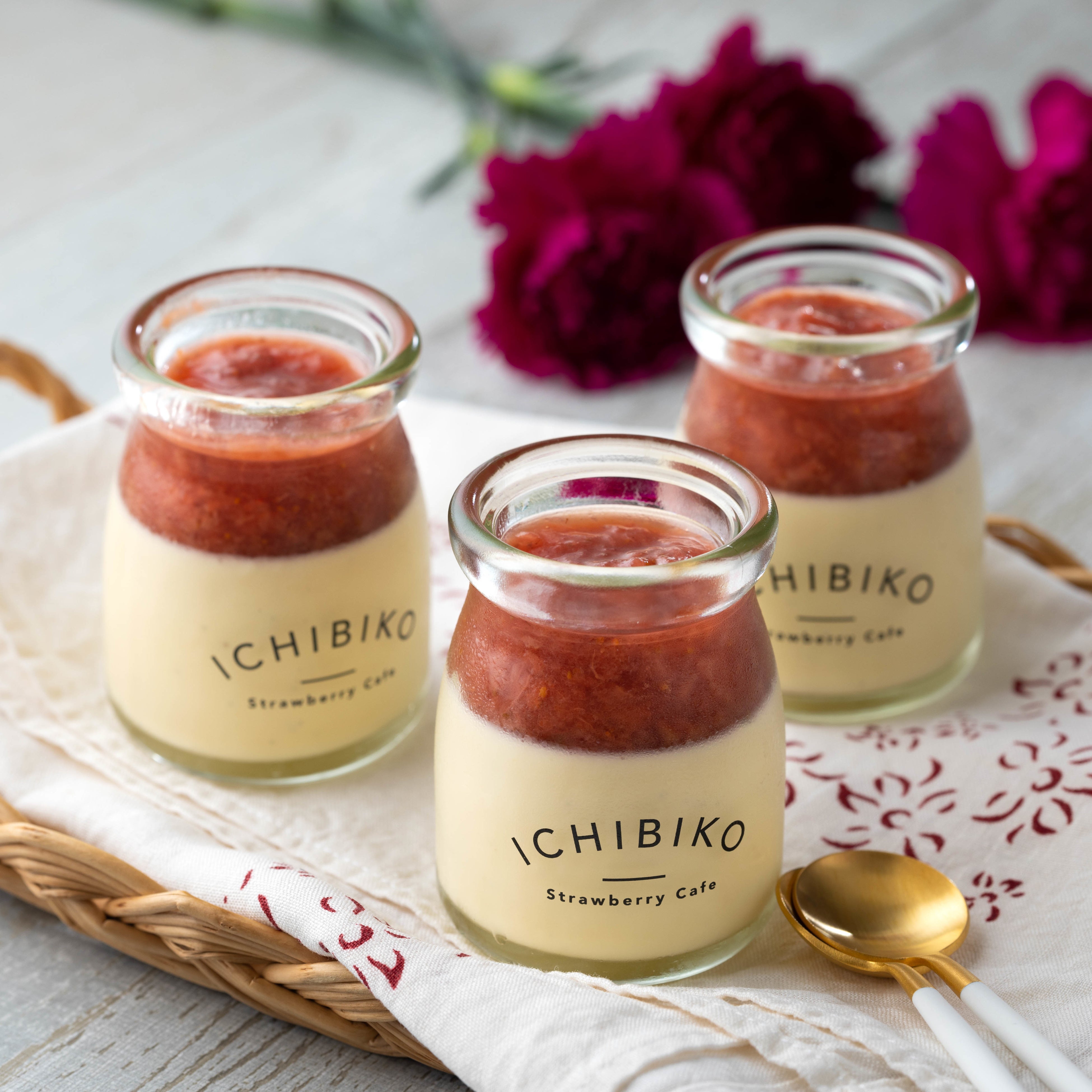 ミガキイチゴプリン(いちごカスタード)