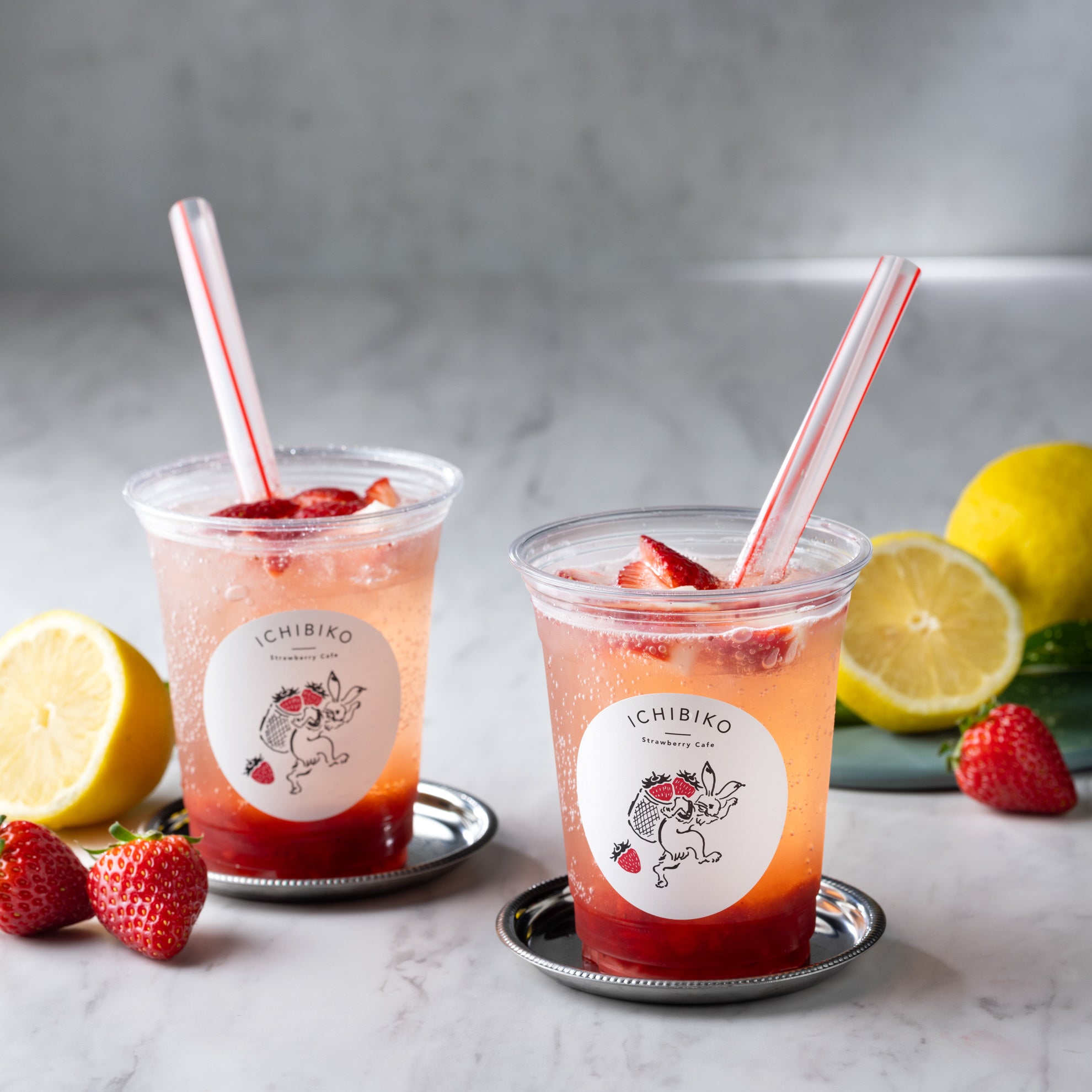 いちごのレモンスカッシュ　810円