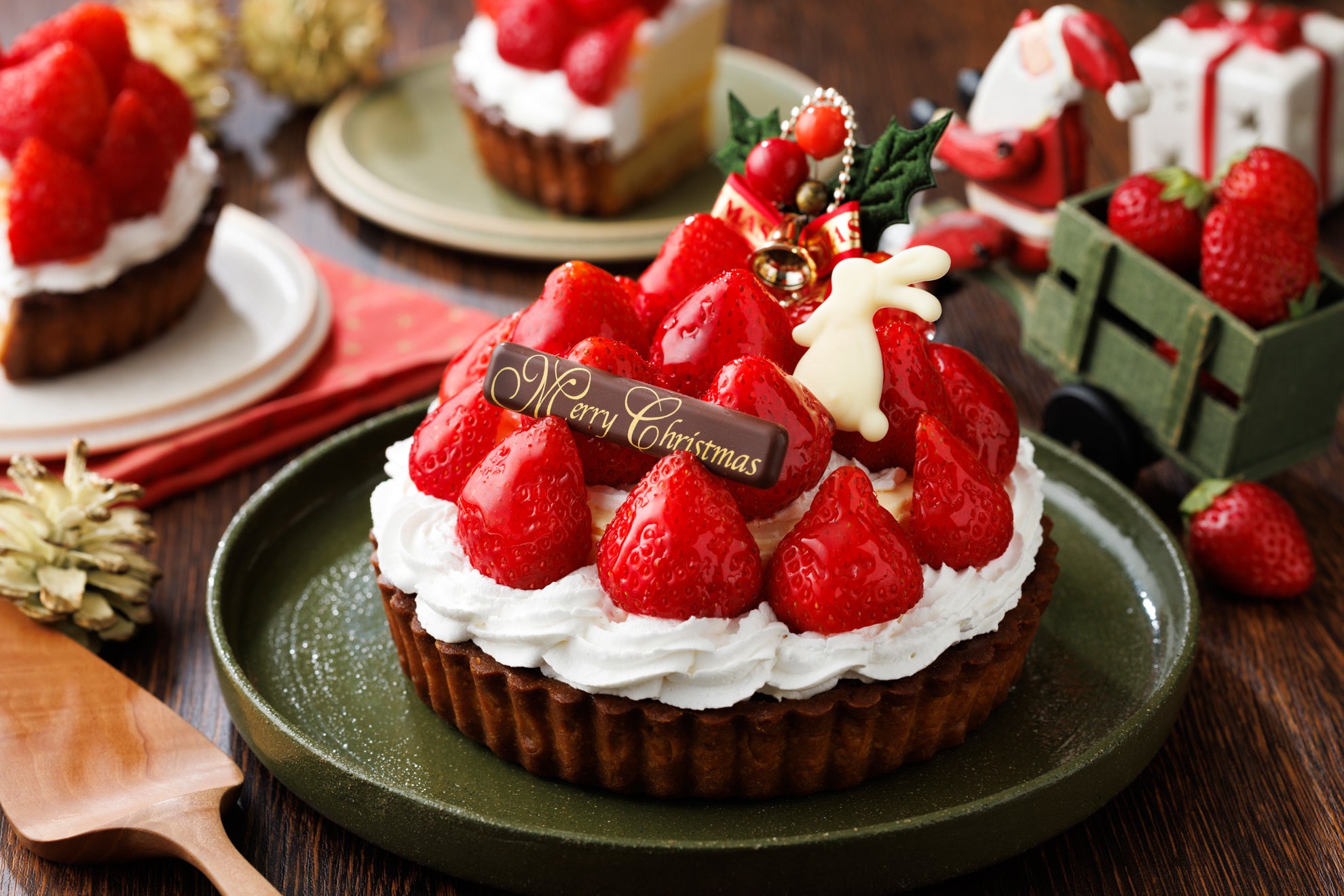 いちご　1204040 クリスマス限定SALE ICHIBIKOクリスマス「ファーム直送、完熟で⽢い⾹りと濃厚な