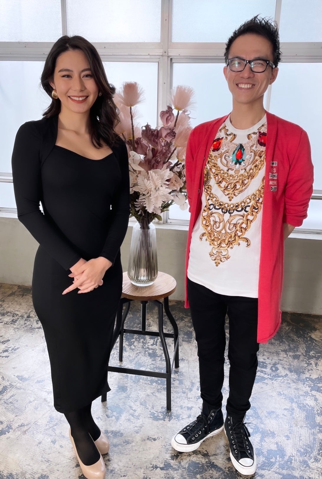 MFOH初代日本代表 狩俣リノア（左）ティアラデザイナーTARO KAMITANI