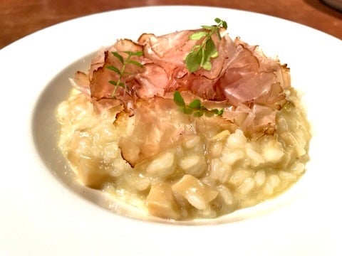 イタリアレストランでもリゾットのトッピングに採用。