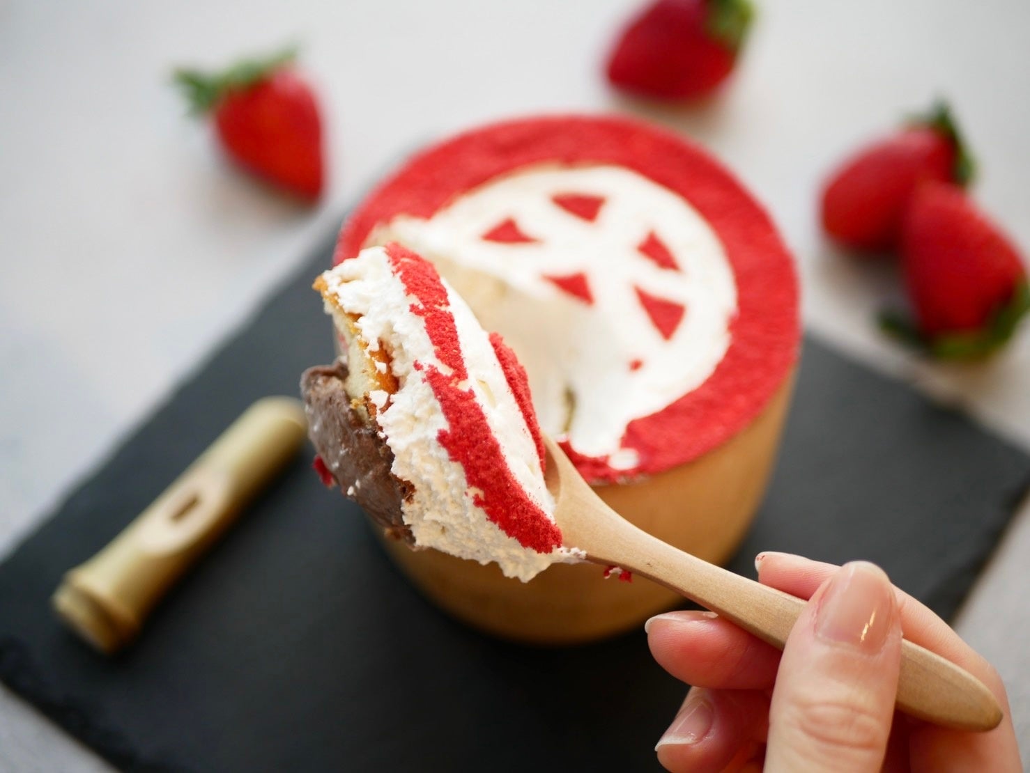 大三萬年堂hanare からいちご界のプリンセス やよい姫 を使った新年にふさわしいピンクな迎春スイーツが登場 株式会社hanareのプレスリリース 大三萬年堂hanare からいちご界のプリンセス やよい姫 を使った新年にふさわしいピンクな迎春スイーツが登場 株式会社hanareのプレスリリース