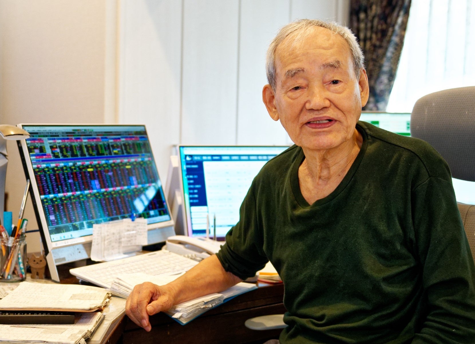 日本のバフェット”が投資術を初公開した1冊！『87歳、現役