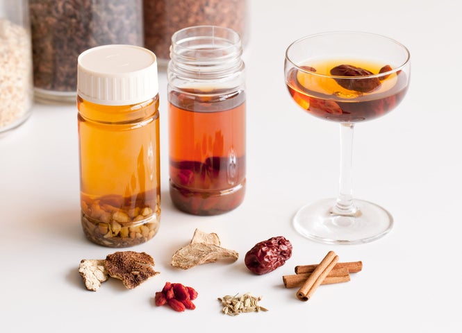 表参道で初開催!和漢茶・薬膳酒が作れるワークショップから、人気YouTuberロン毛メガネさん特別講演、和漢マルシェまで。~東洋の知恵ですこやかになる4日間「KAMPOイベント」~ 表参道で初開催!和漢茶・薬膳酒が作れるワークショップから、人気YouTuberロン毛メガネさん特別講演、和漢マルシェまで。~東洋の知恵ですこやかになる4日間「KAMPOイベント」~