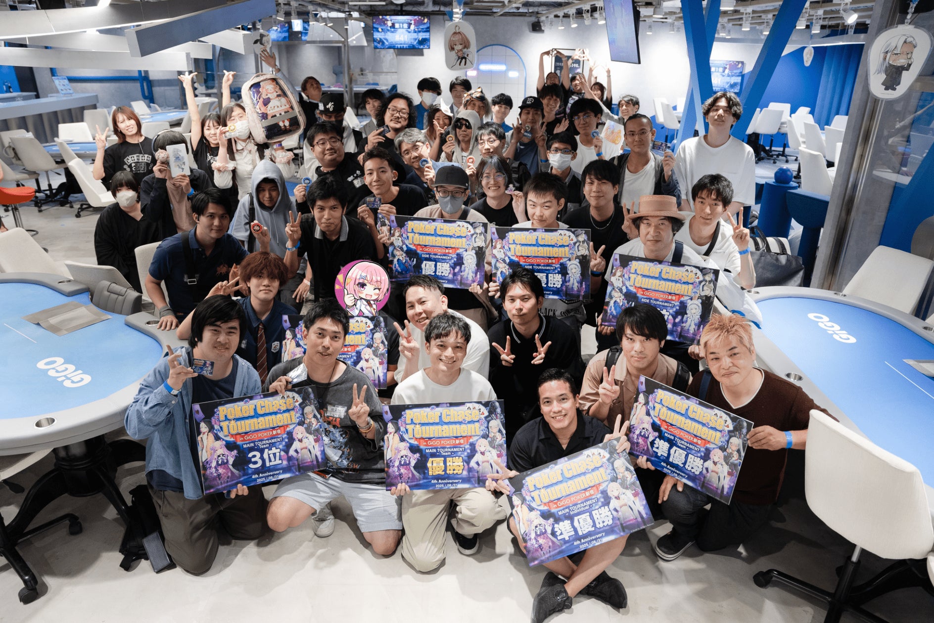 ポーカーチェイス4周年オフイベ大盛況!相良茉優も登場 ポーカーチェイス4周年オフイベ大盛況!相良茉優も登場