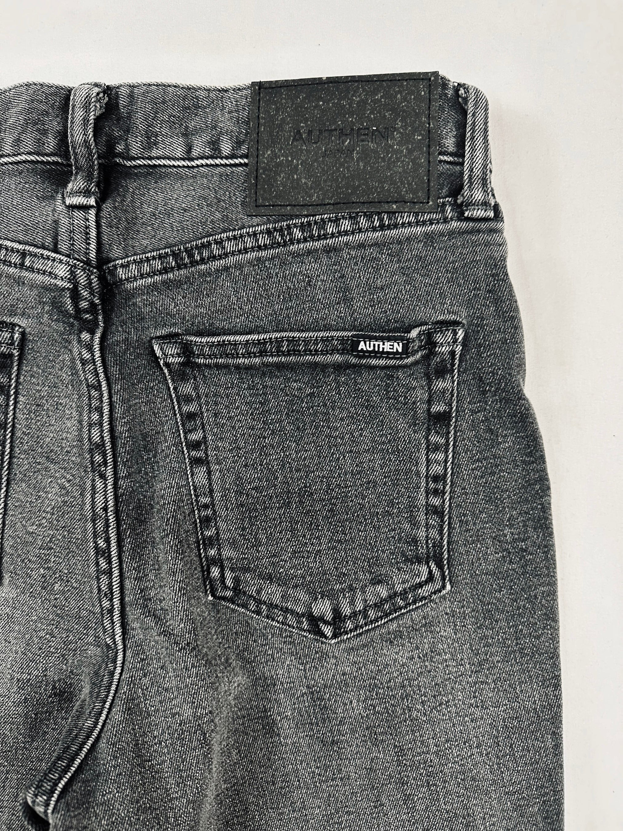 サイズ展開：S・M・L