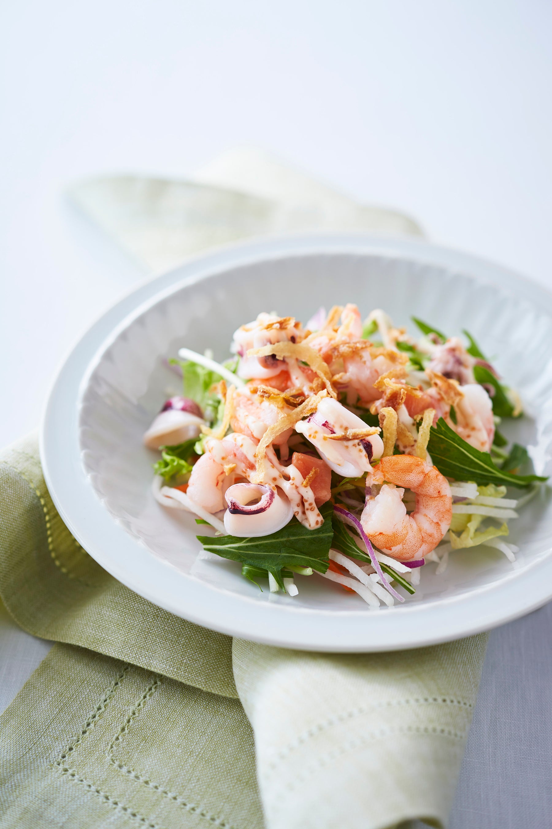 ＜RF1＞ 「たっぷり海の幸の美味サラダ」