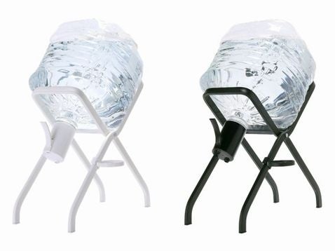 お水の交換が簡単にできるボトル下置き型の新モデル！“家族の