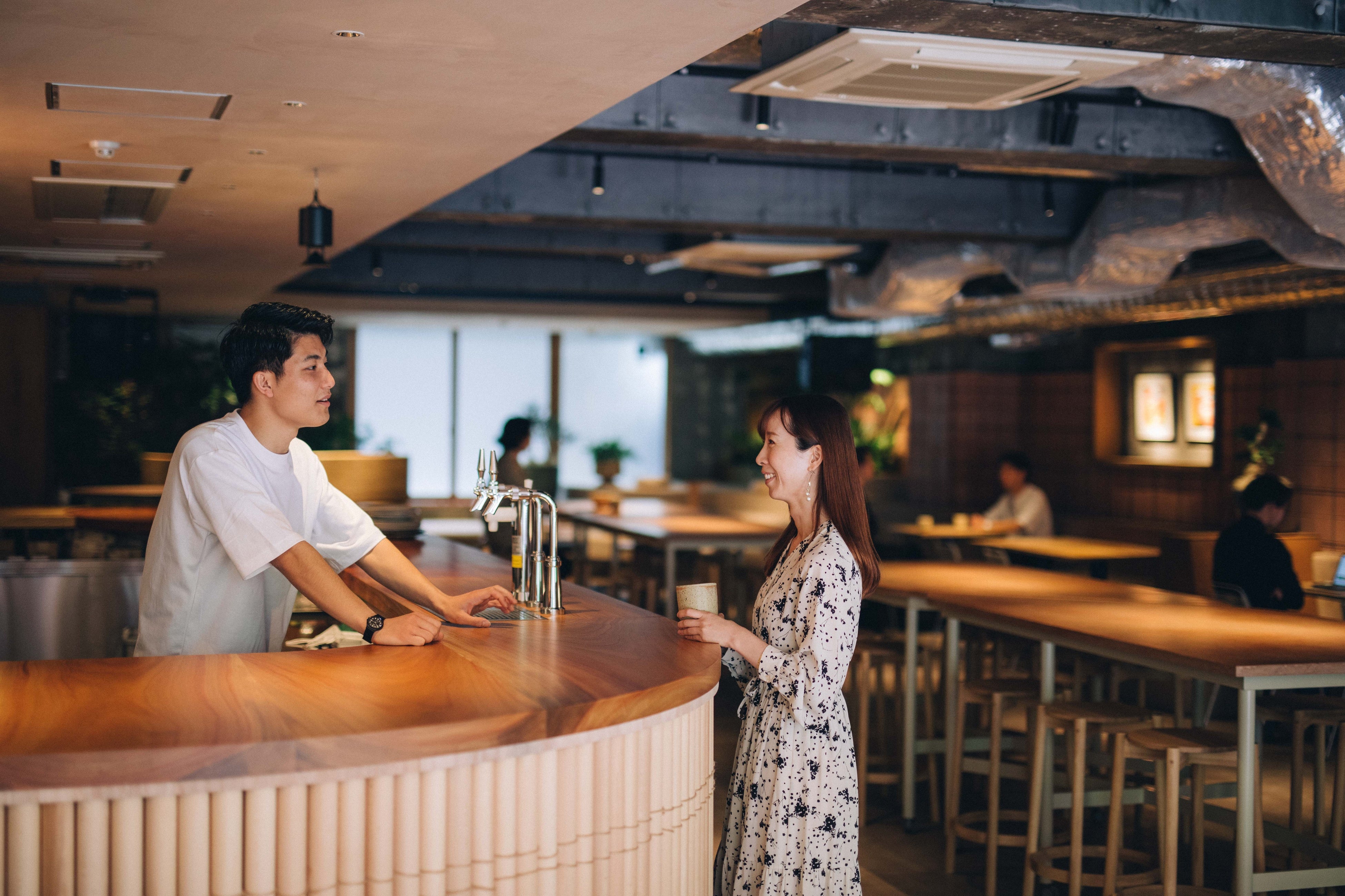 ワークラウンジ併設の１F Common cafe&music bar lounge 