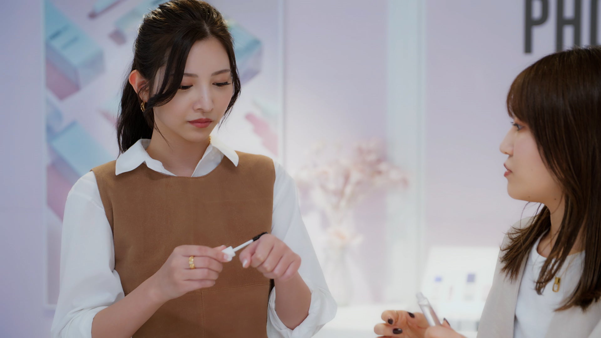 (C) 2022 Warner Bros. International Television Production Limited