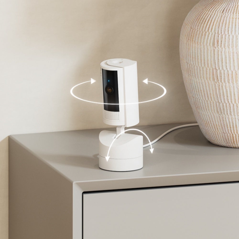 Amazon、屋内用セキュリティカメラ「Ring 首振り機能付きインド