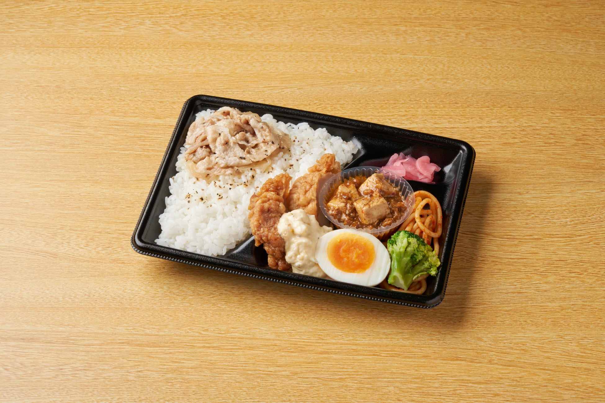 RCCラジオ「ごぜん様さま」コラボ第4弾「いただきマッスル!南蛮・麻婆よくばりミックス弁当」など