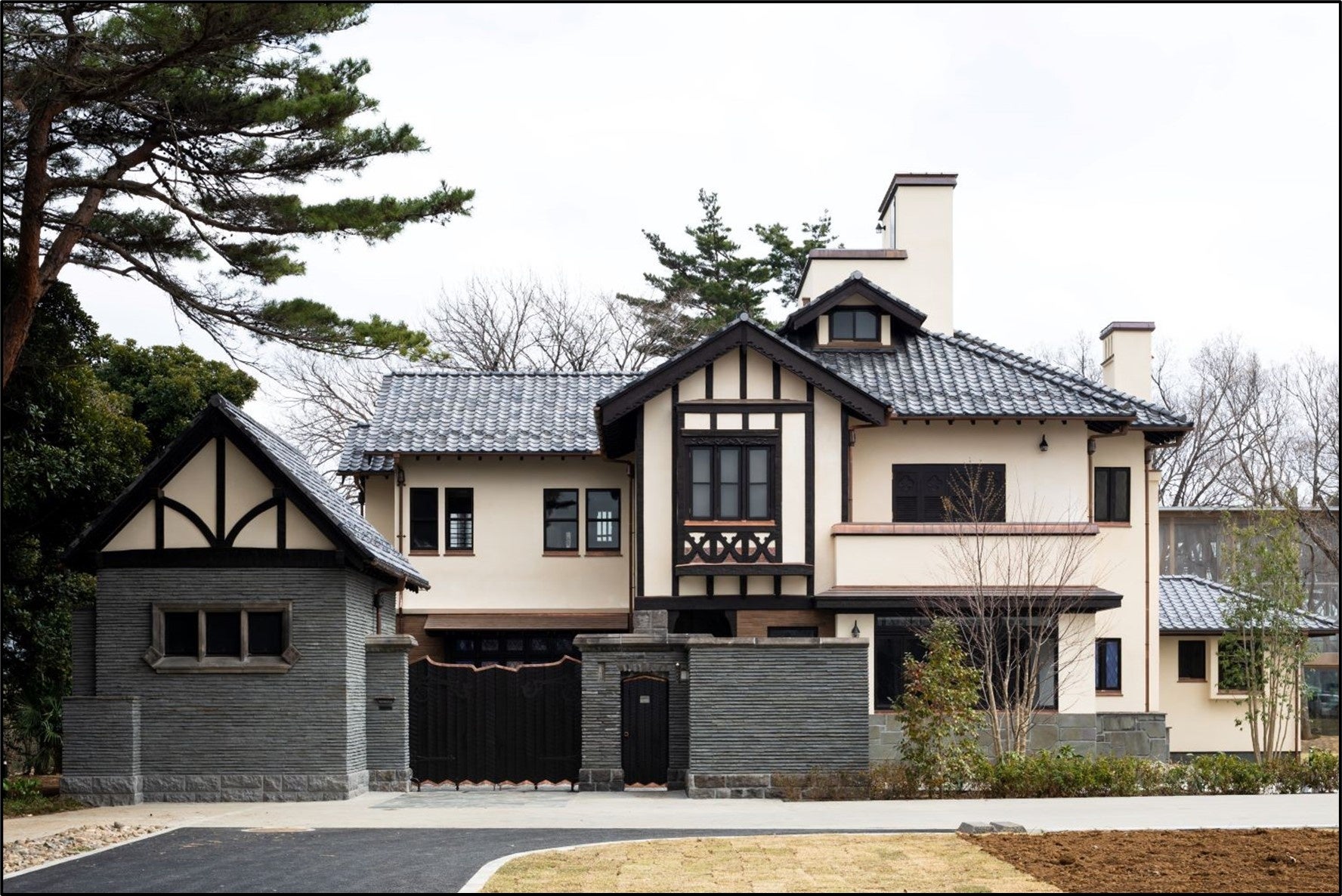 旧渡辺甚吉邸外観（撮影：傍島利浩）