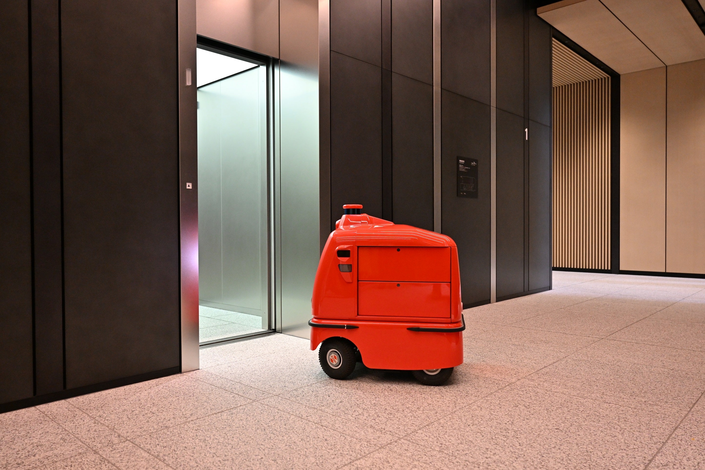 「JR目黒MARCビル」での実証実験のイメージ