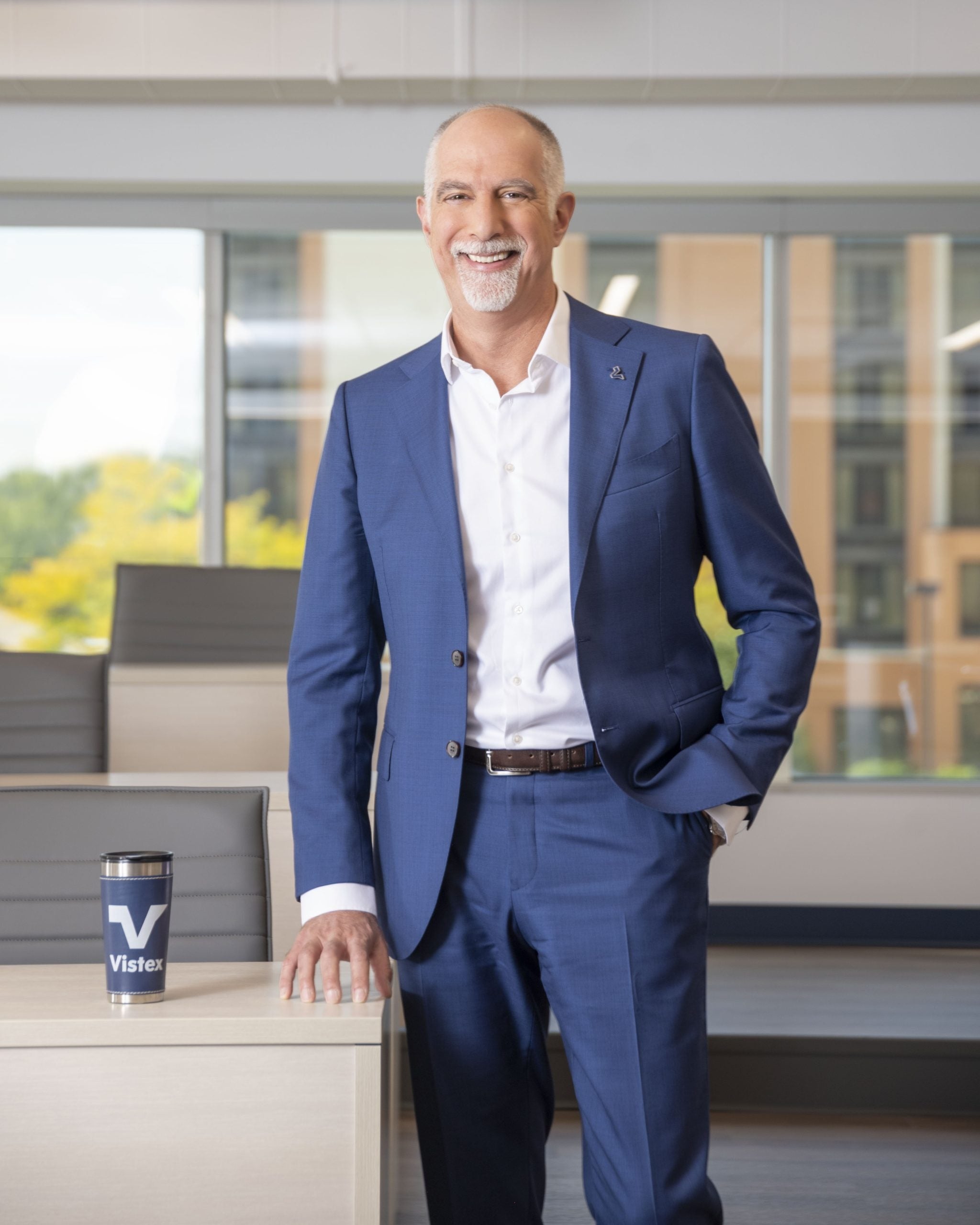Vistex CEO アモス・ビーガン