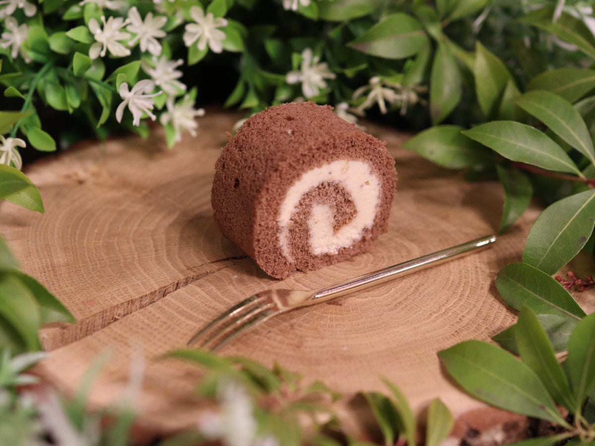 全国のチーズ好き必見 北海道老舗洋菓子店3代目が作る 純北海道産 ミルクチーズロールケーキ がついに完成 カラフルなマカロンのようなミニロールケーキ が1月日 木 販売開始 Rōrun 株式会社maruのプレスリリース 全国のチーズ好き必見 北海道老舗洋菓子店3代目が作る 純北海道産 ミルクチーズロールケーキ がついに完成 カラフルなマカロンのようなミニロールケーキ が1月日 木 販売開始 Rōrun 株式会社maruのプレスリリース