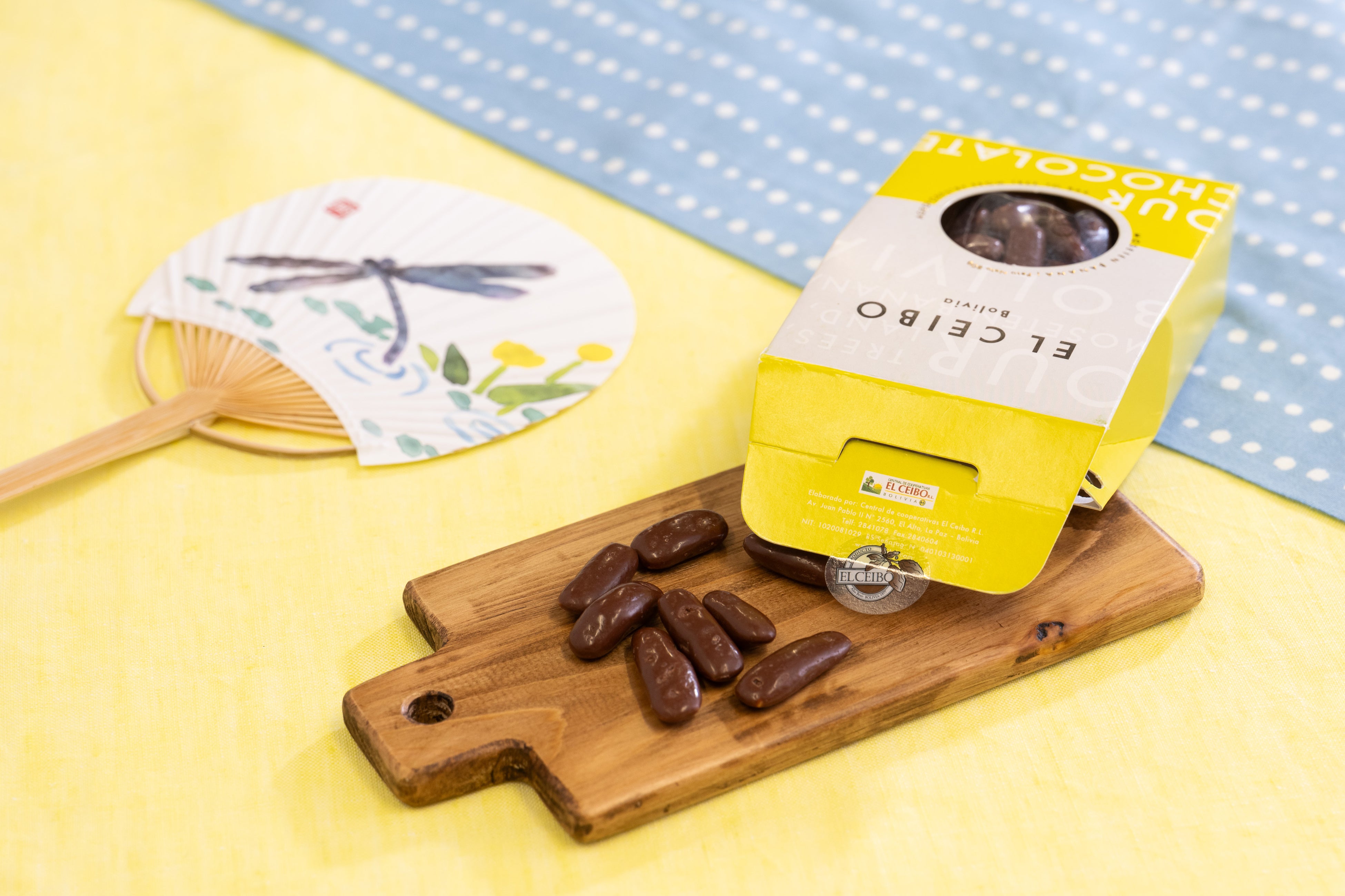 ▲c7h8n4o2／TOKYU Foodshow EDGE1階／EL CEIBO Bolivia「モテセン SEMI DRYバナナチョコレート」