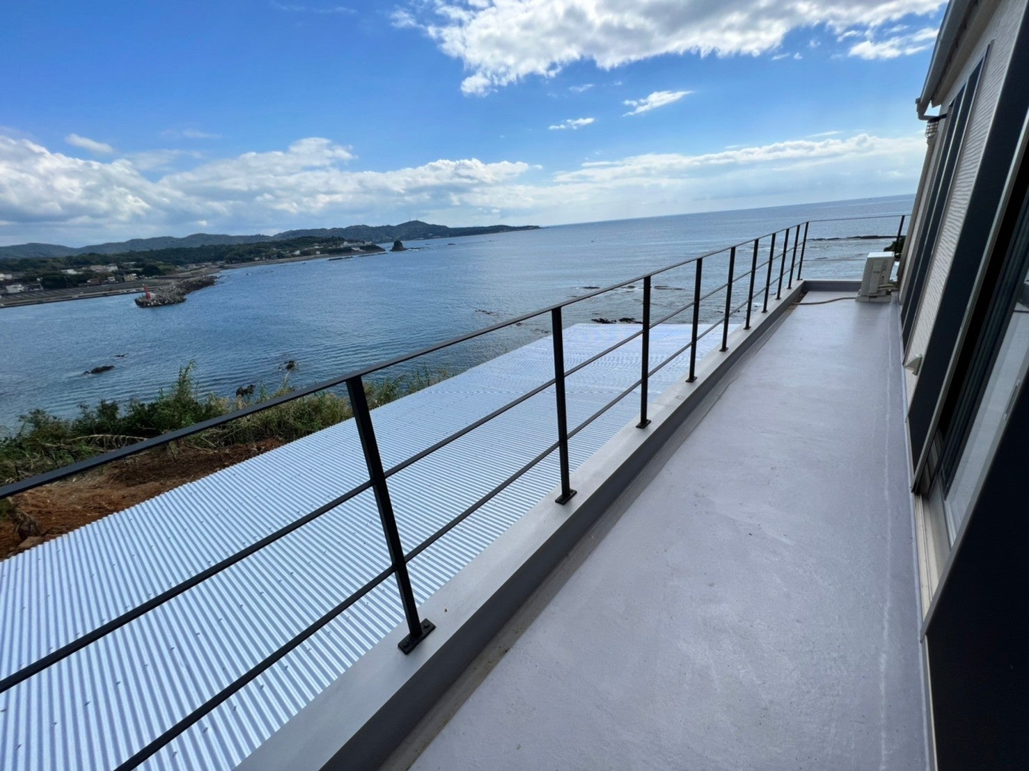 2階ベランダも広々絶景空間