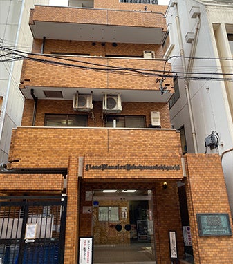 AHCメディカルサロン横浜　店舗ビル外観