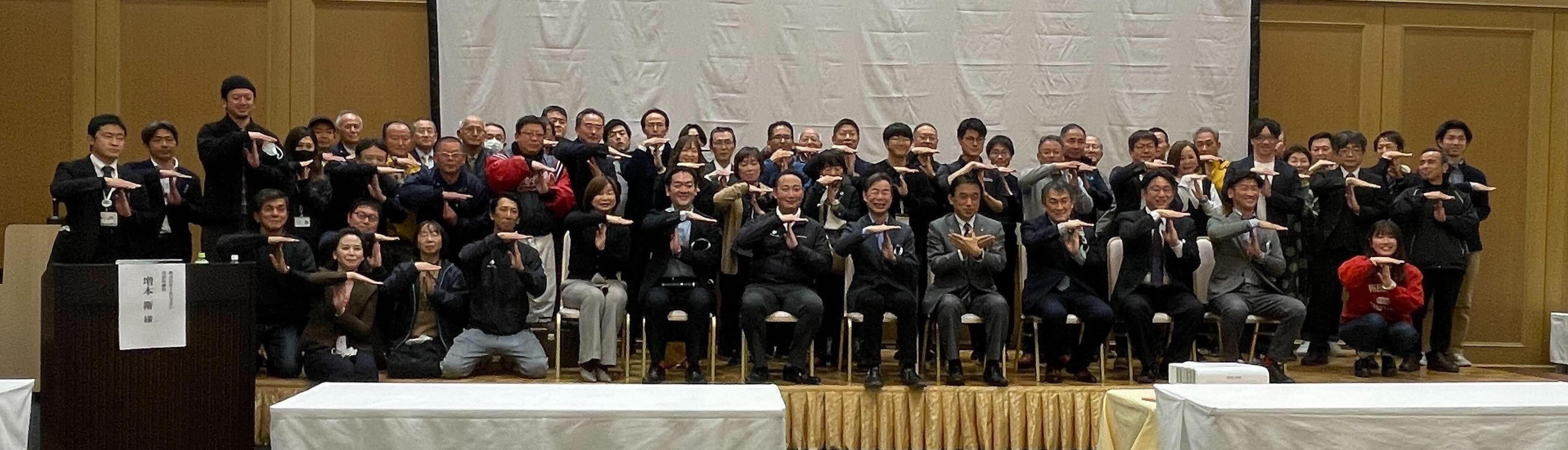 タクアホール会場