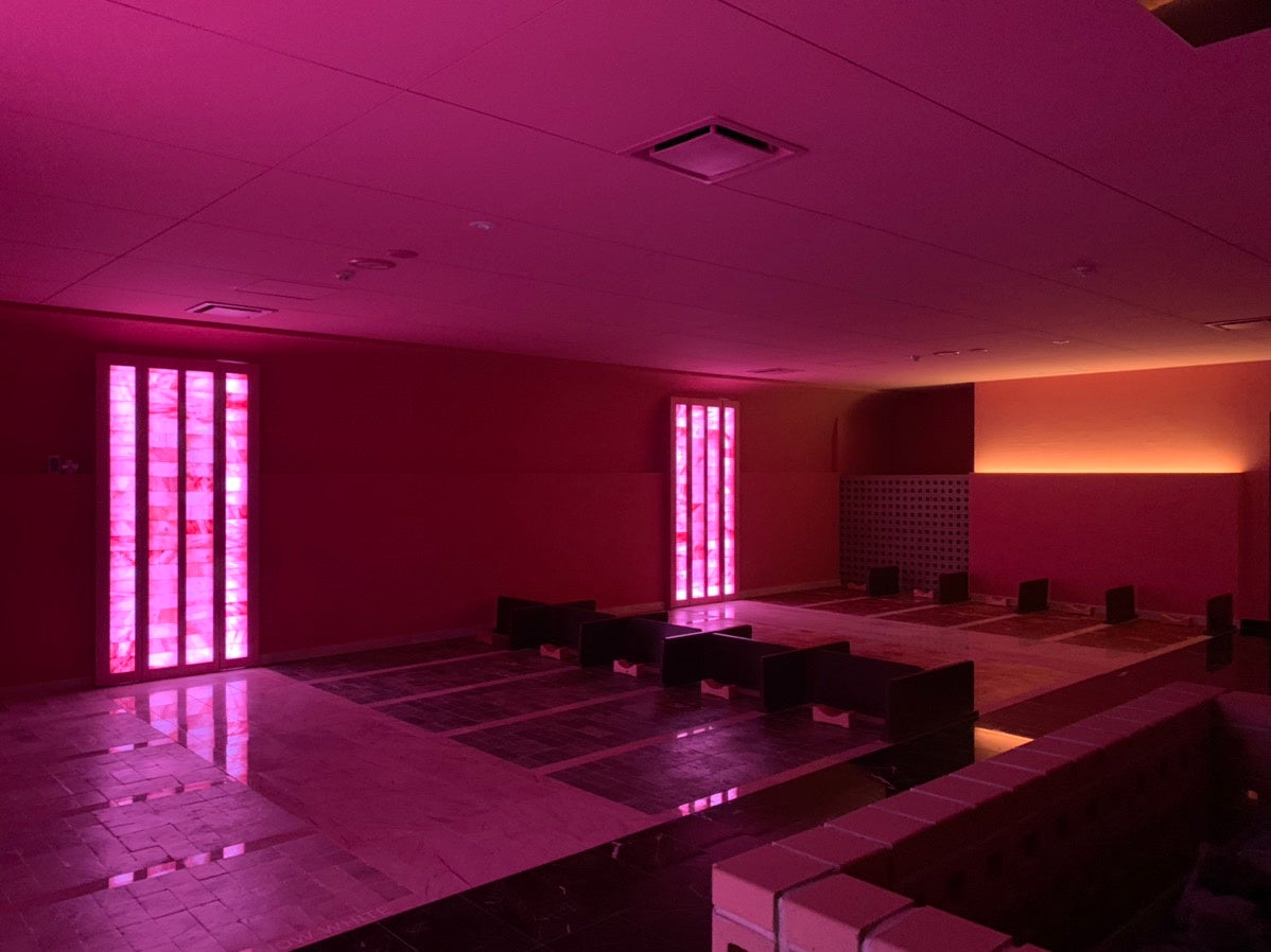 滞在中自由に使用できる〜チャクラ洞〜