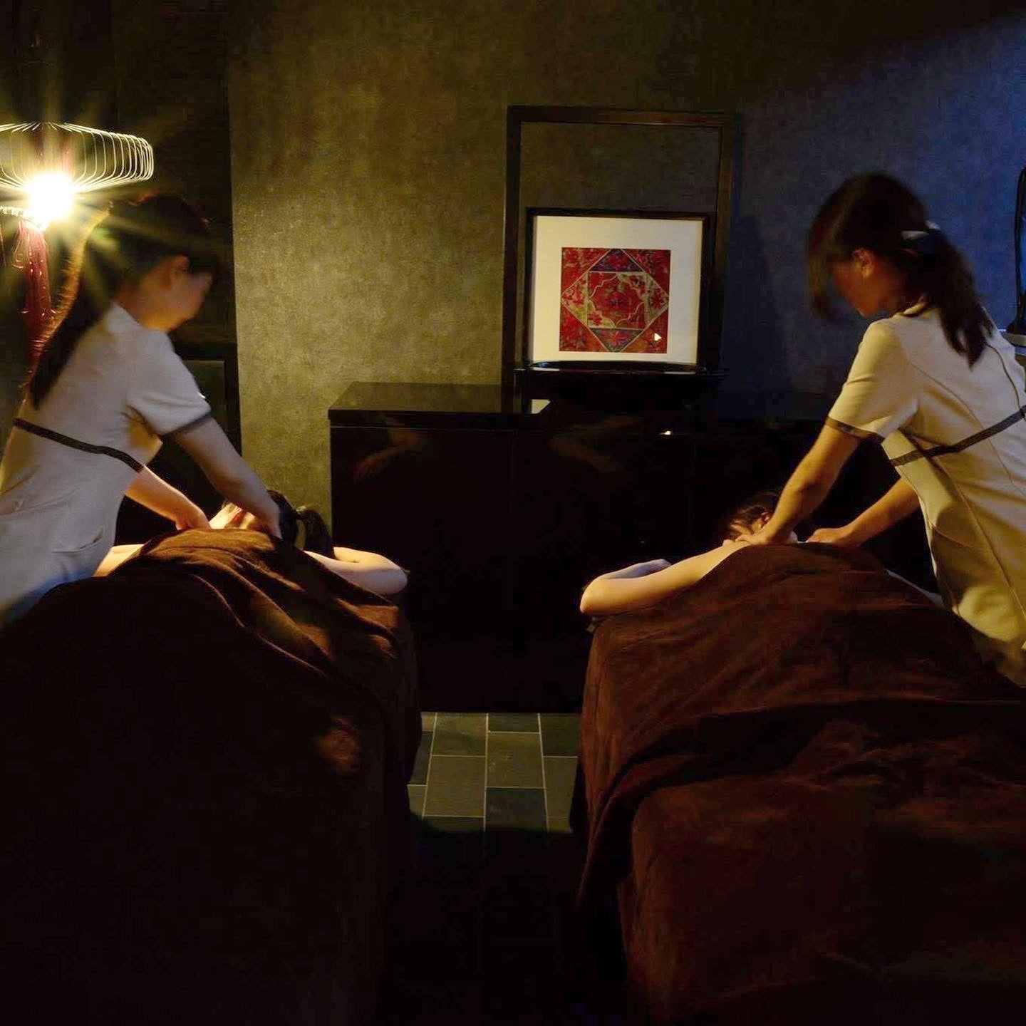 ペア同室での施術も受けることができる受ける事ができるえきる