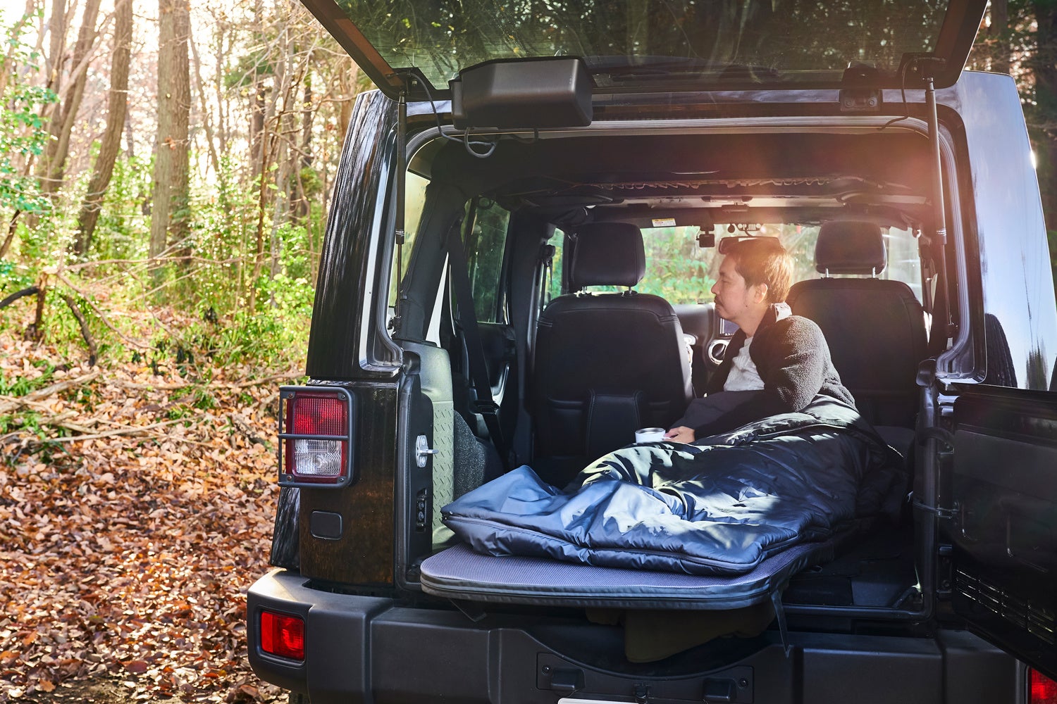 これからベッドは持ち歩く時代に！ピロー、マットレス、掛け布団が