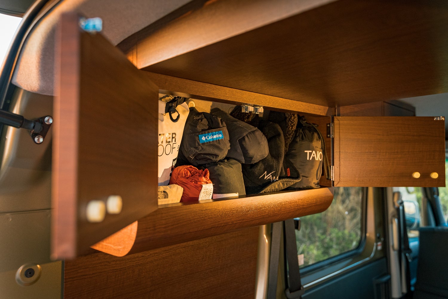 ワイド仕様キャビネット