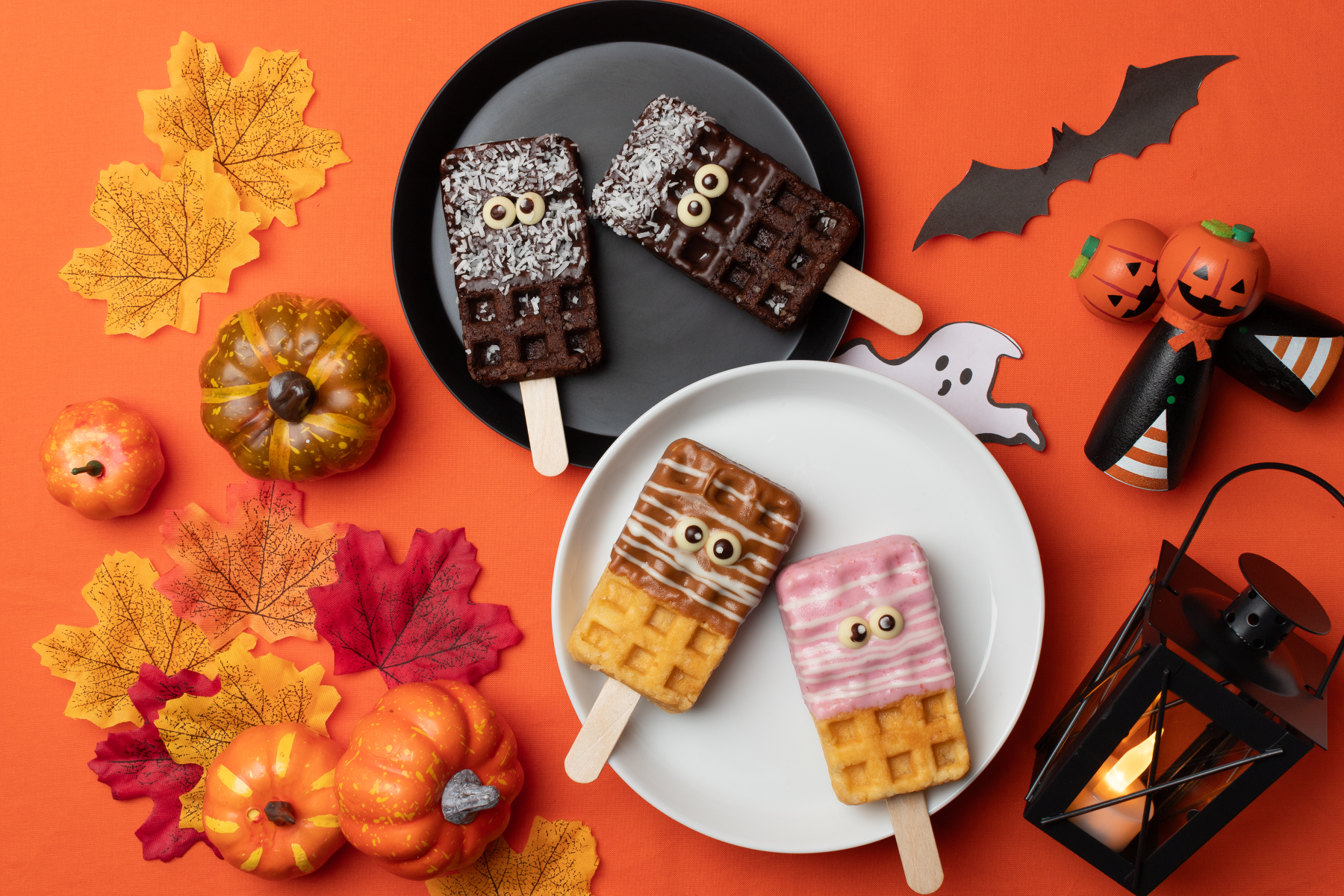 おばけワッフル】片手で楽しむワッフルバーが、ハロウィン仕様に変身