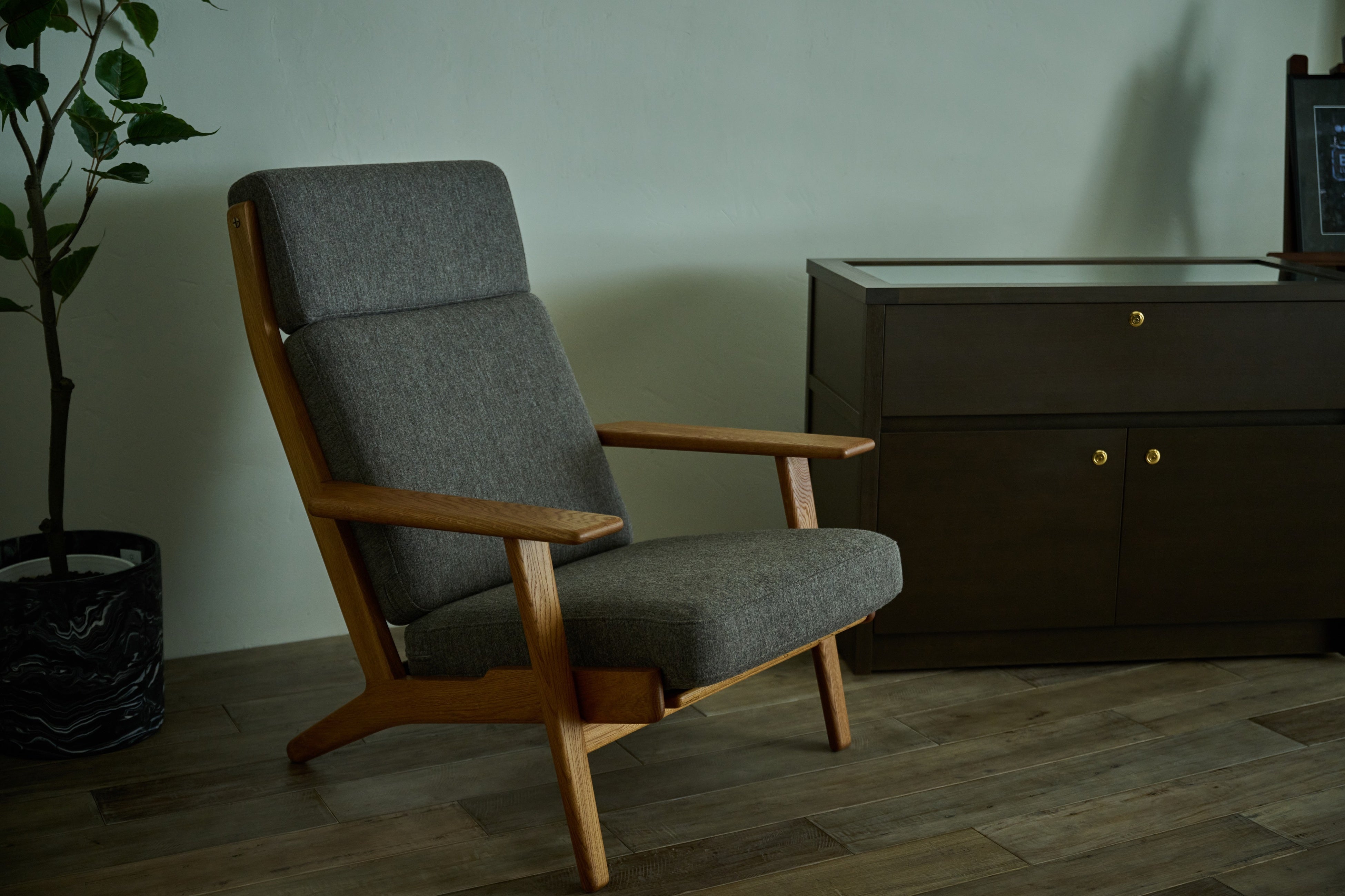 ハンスjウェグナーのチェア