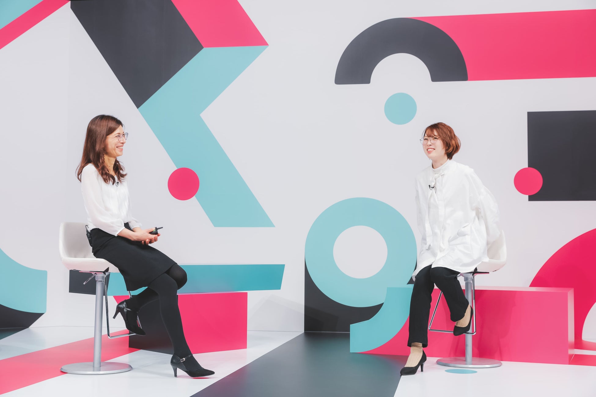 From left: TikTok for Business Japan Mari Suto, BASE Co., Ltd. Marketing Group / Jr. Group Manager Eina Hashimoto