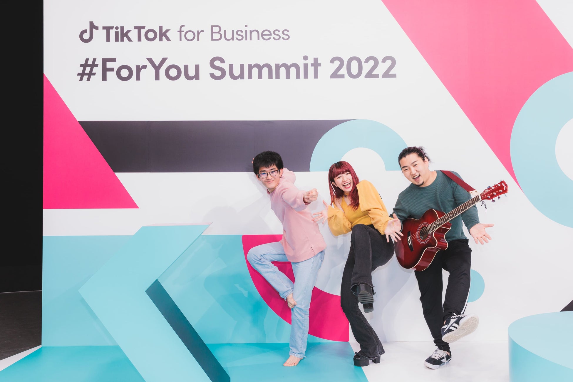 From left: Mr. Sashio, Mr. Nakanekana