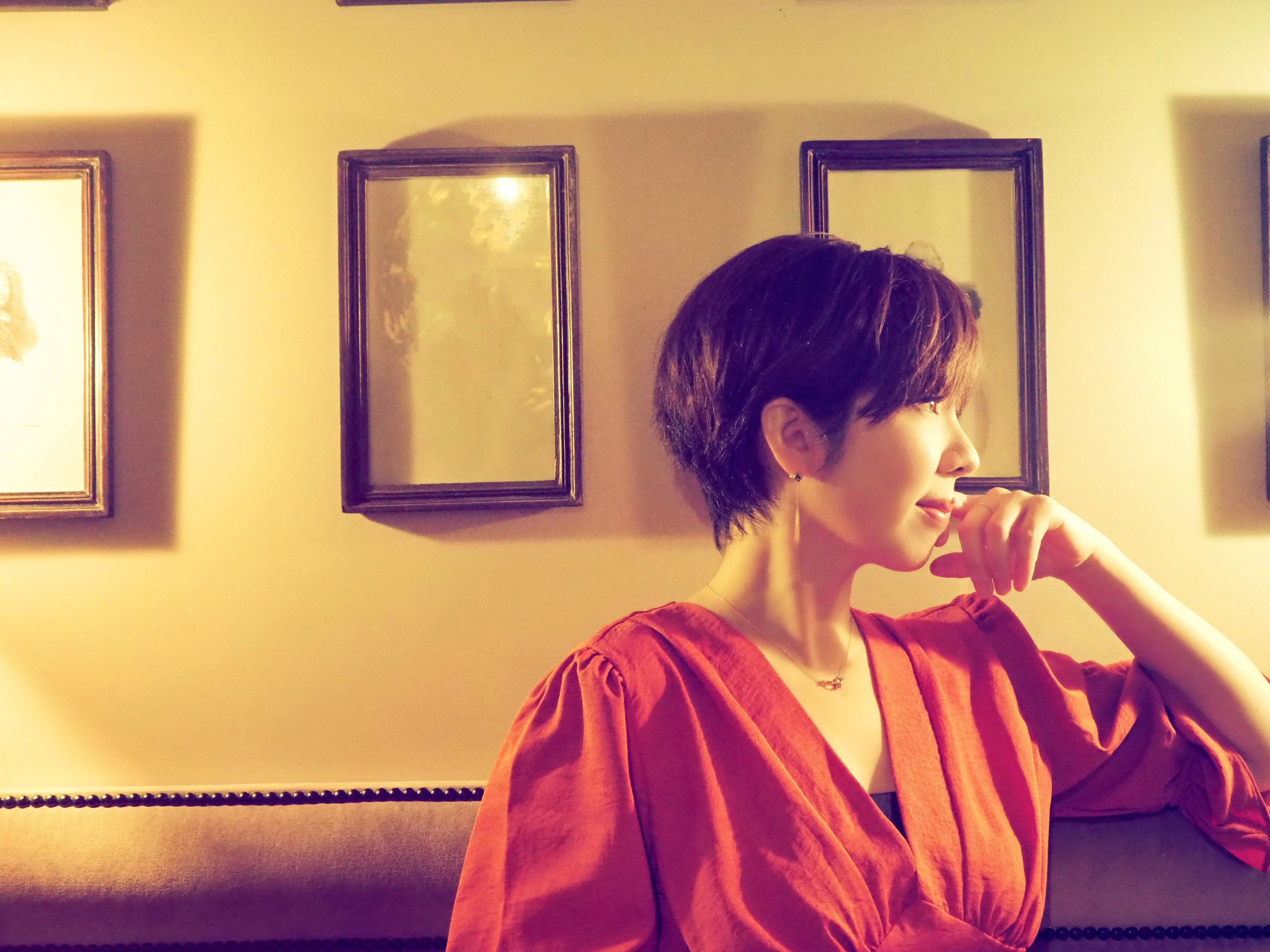 今回アイドルプロデュースに挑むことになった岡本真夜