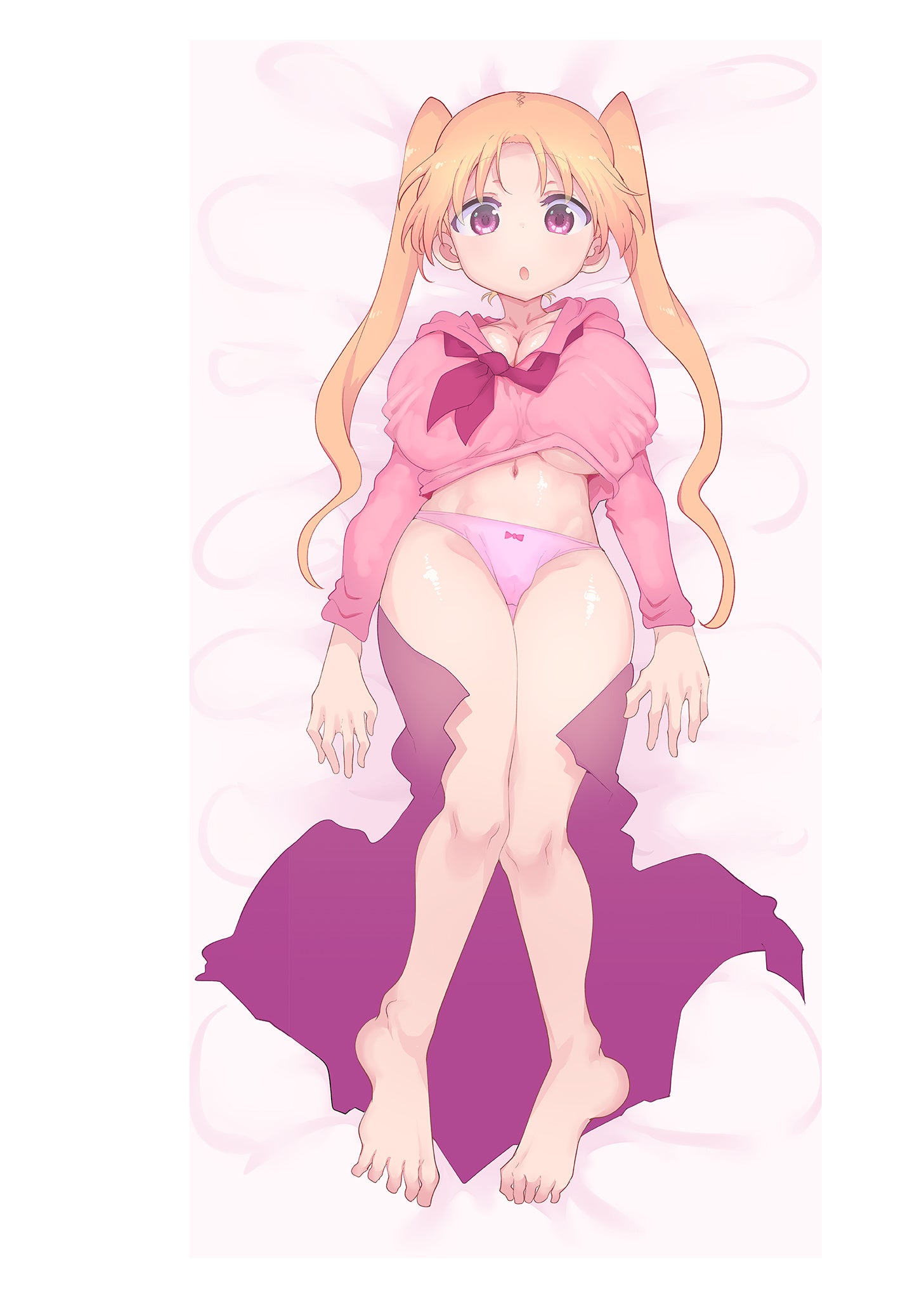 「抱き枕カバー」イラスト　©天原・クール教信者／白泉社