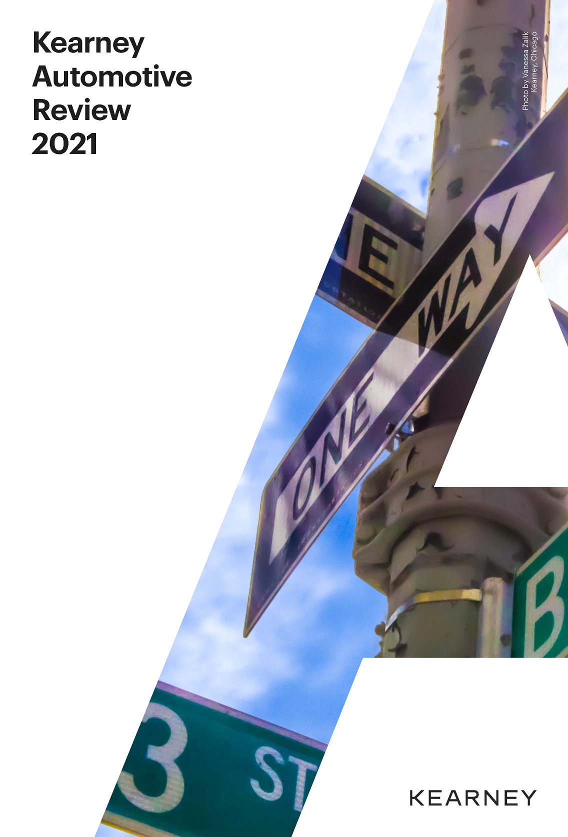 A.T. カーニー　2021年の自動車業界を振り返る 「Kearney Automotive Review 2021」表紙