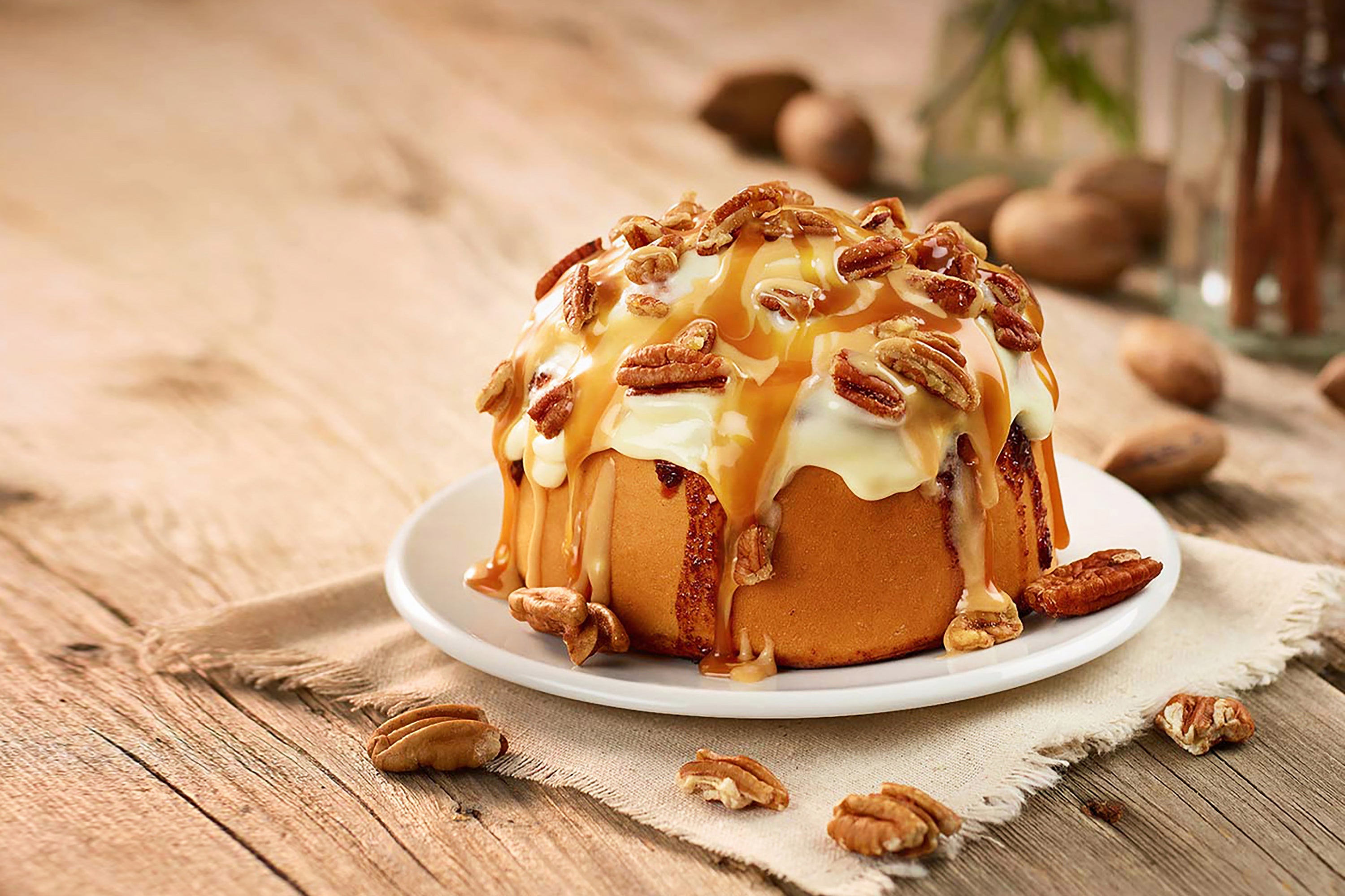 シナモンロール専門店「シナボン」が四日市で出張販売を開催