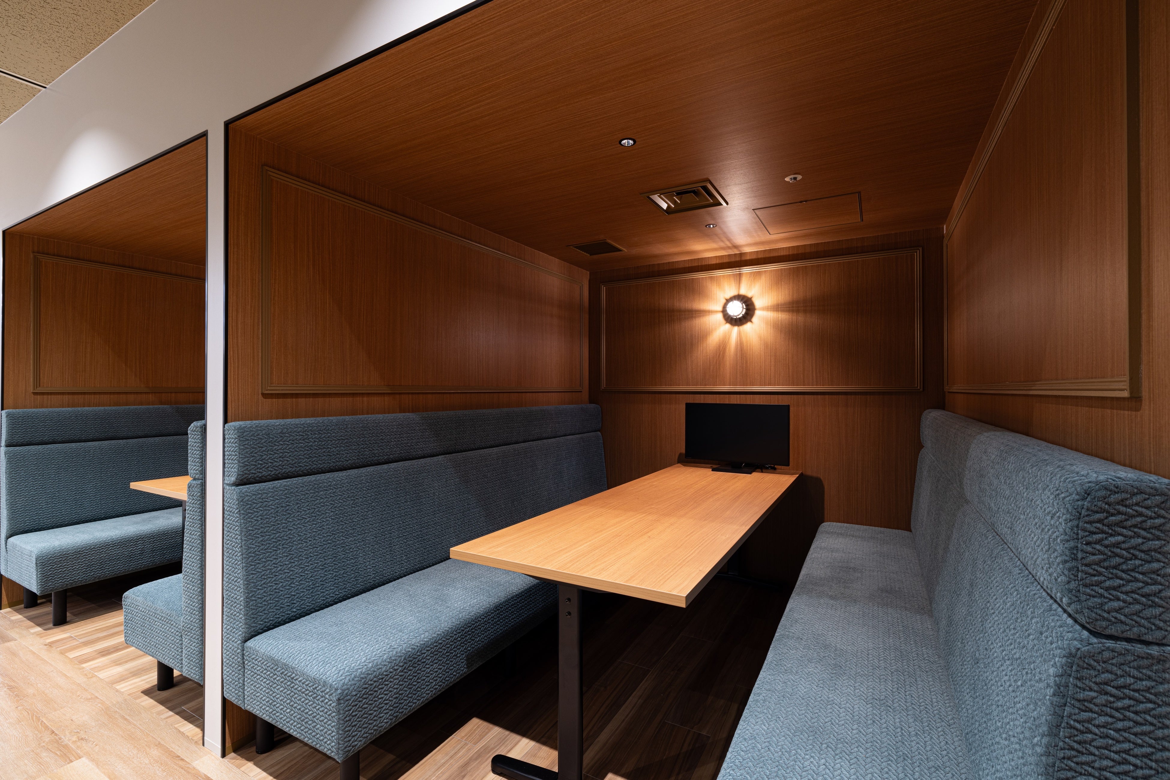 Heartseedオフィス拡大移転_ミーティングエリア②