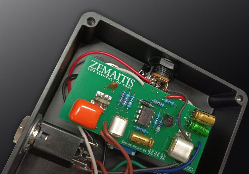 こだわりの詰まった内部基板