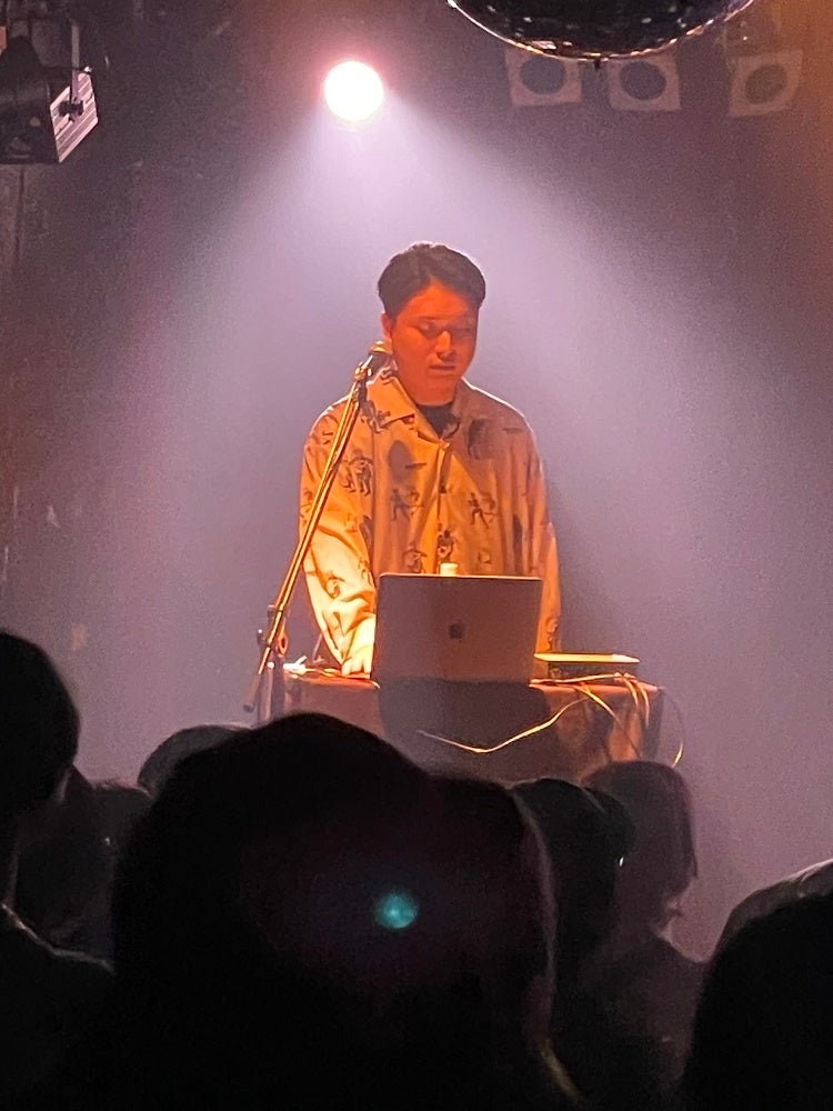 cadode、カモレの夏ライブレポート到着!水槽とのコラボシングルリリース決定 cadode、カモレの夏ライブレポート到着!水槽とのコラボシングルリリース決定