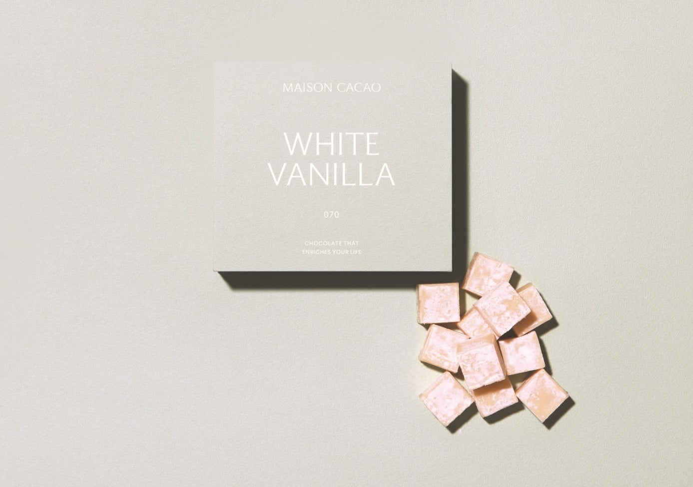 ＜メゾン カカオ＞ アロマ生チョコレート ホワイトバニラ 2,376円 ※3月1日（火）～14日（月）の販売 ■地下1階 洋菓子売場