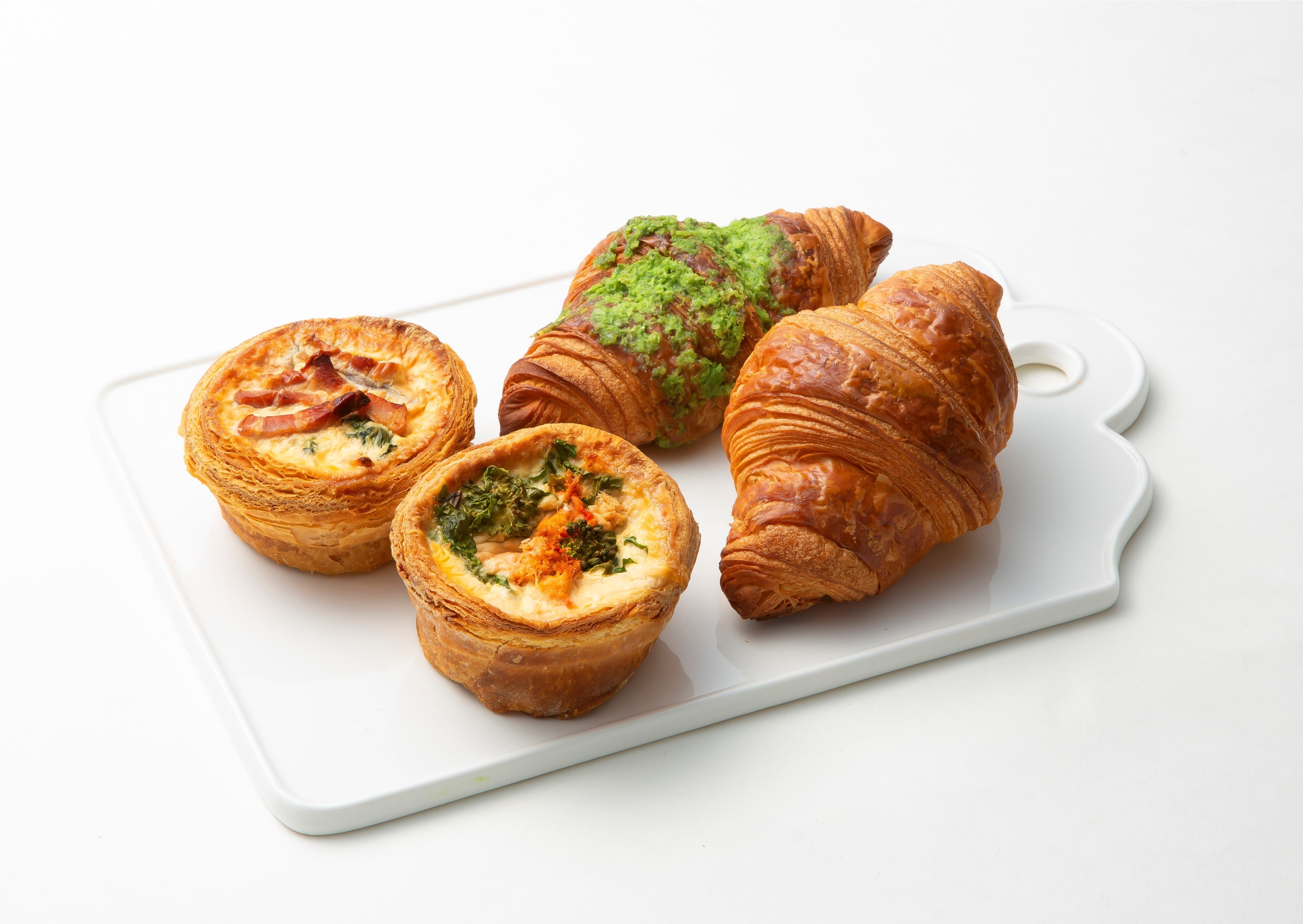 ＜べべのおそうざい＆croissant麦香奏KANADE＞ プティキッシュ&クロワッサン オープン記念BOX 1,944円〔各日50箱限り〕 ※3月15日（火）→29日（火）の販売 ※当店限定