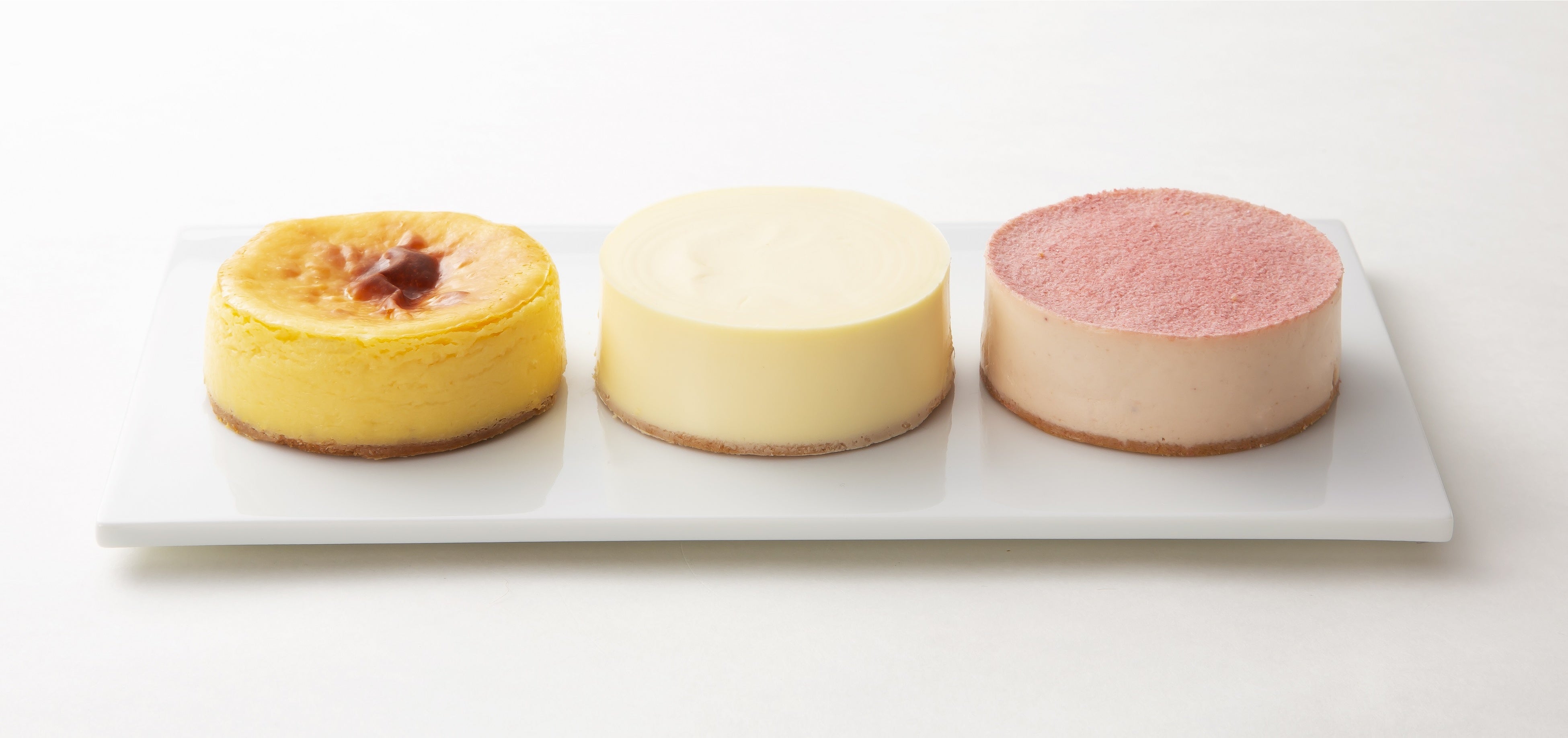 ＜ディーズ チーズ＞ チーズケーキ コレクション （3個入）1,080円〔500箱限り〕 ※3月15日（火）→29日（火）の販売 ※当店限定