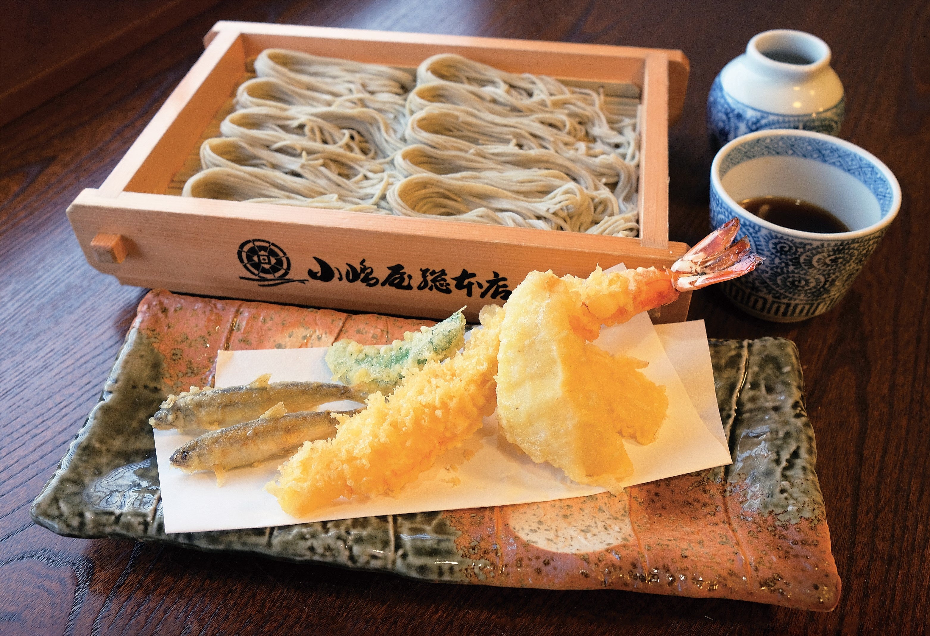 ＜小嶋屋総本店＞ 海鮮極み天へぎそば 　2,420円　※各日50食限り