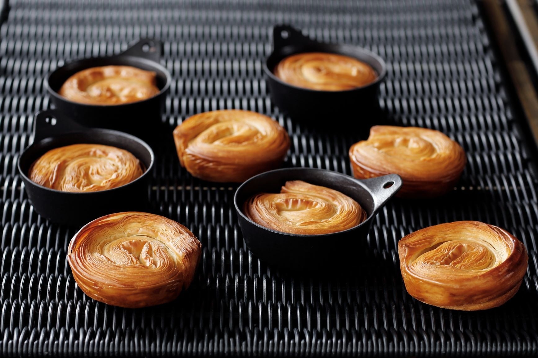 鍋クロワッサン （1個）190円　 ※午前10時～の販売のみ