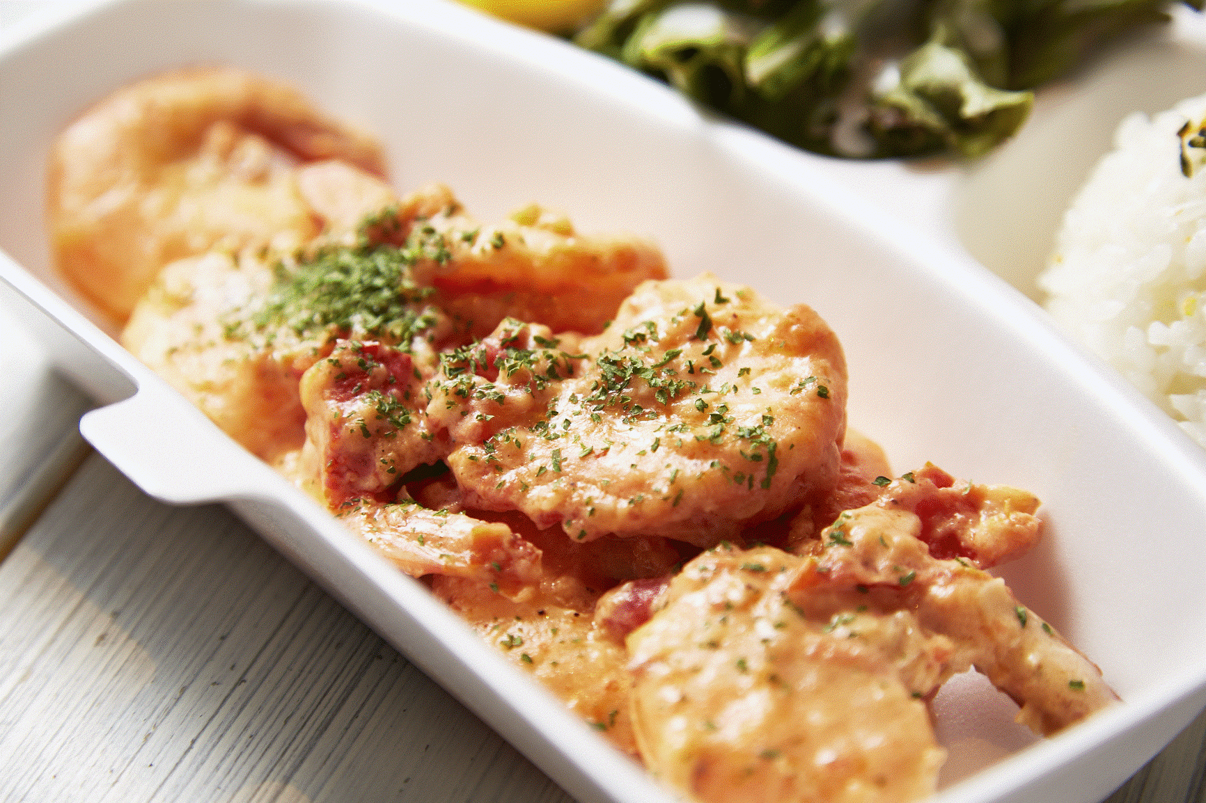 ＜ブルー ウォーターシュリンプ＞ ガーリックシュリンププレート（マイルド） （１セットライス・サラダ付）  1,401円　