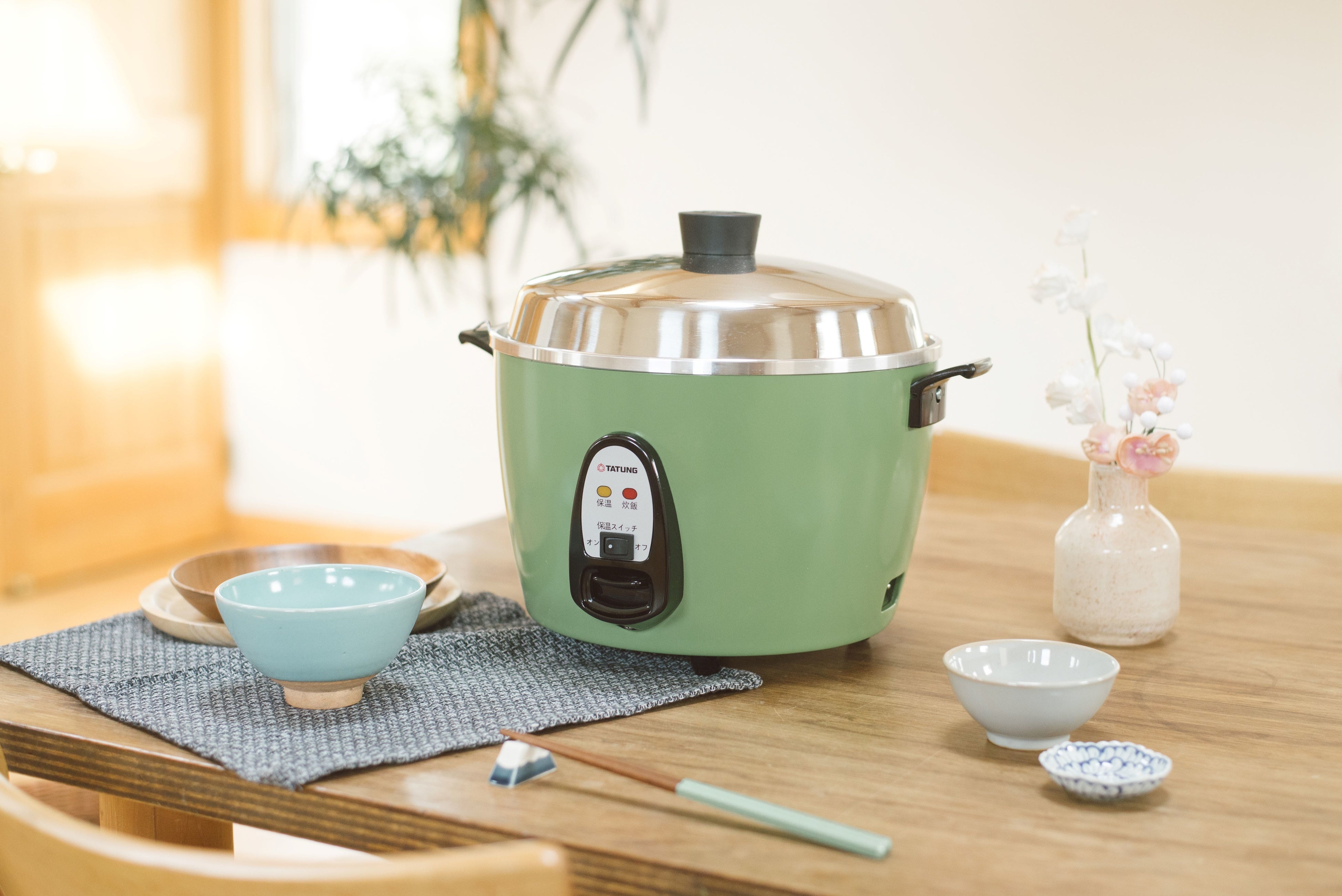 台湾＜大同電鍋＞ アルミ機種　15,000円～